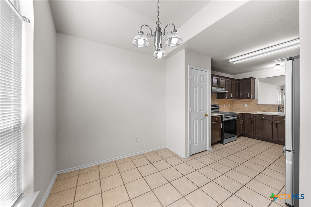 4407 Sydney Harbour Court Property Photo 6