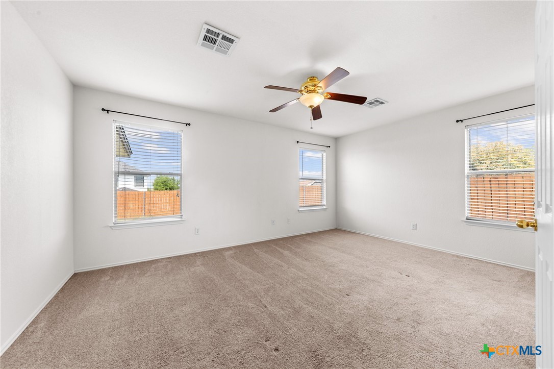 4407 Sydney Harbour Court Property Photo 14