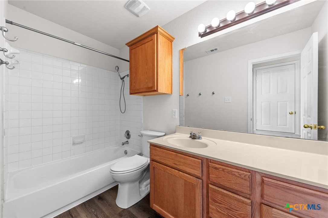 4407 Sydney Harbour Court Property Photo 26