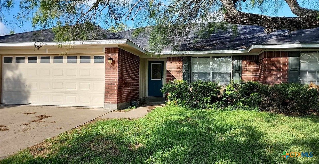 712 2nd Street Property Photo