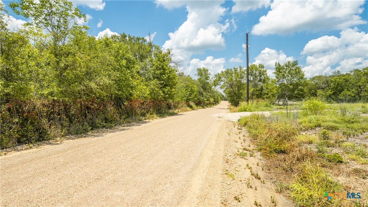 418-a County Road 405 Property Photo 3