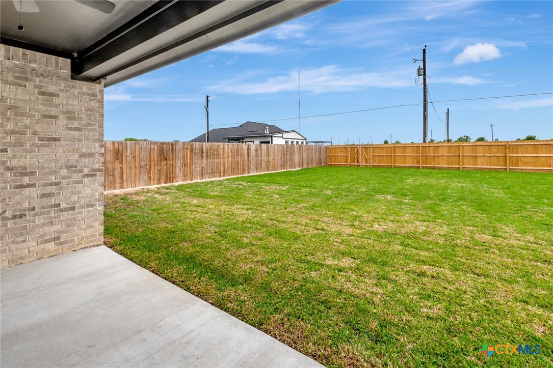 305 Turkey Lane Property Photo 19