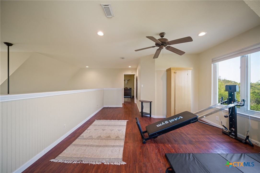 1315 Agarita Drive Property Photo 18