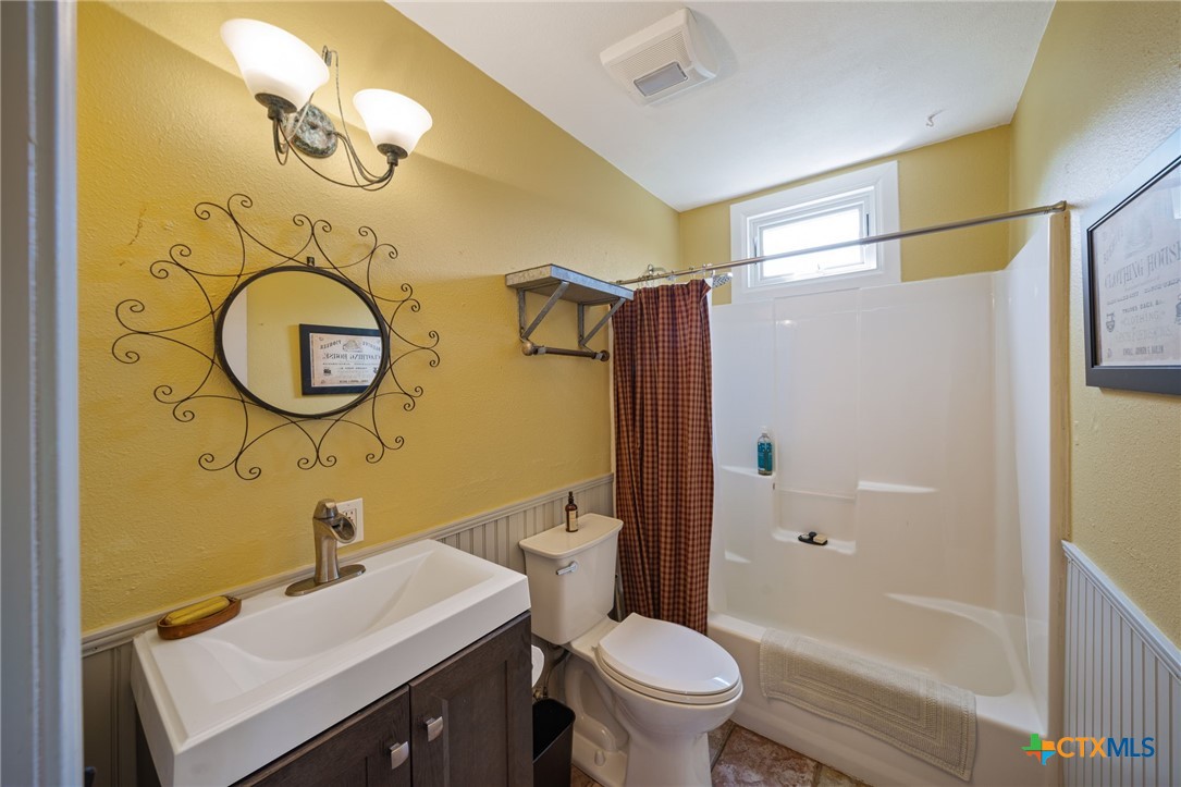 1315 Agarita Drive Property Photo 20