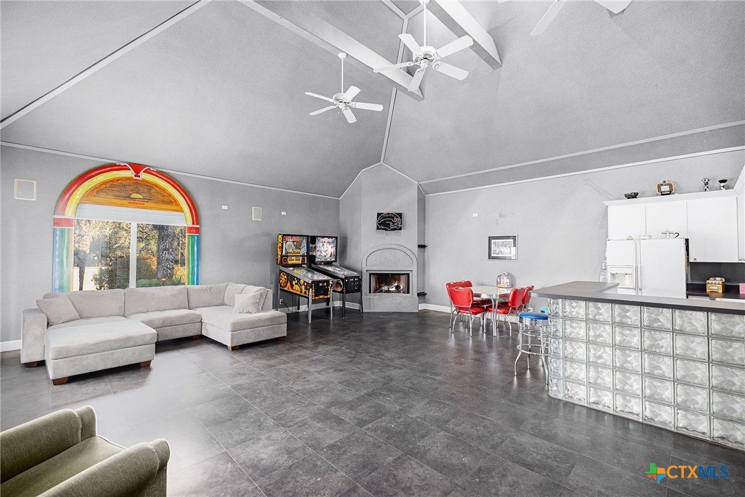 1001 Riada Drive Property Photo 32