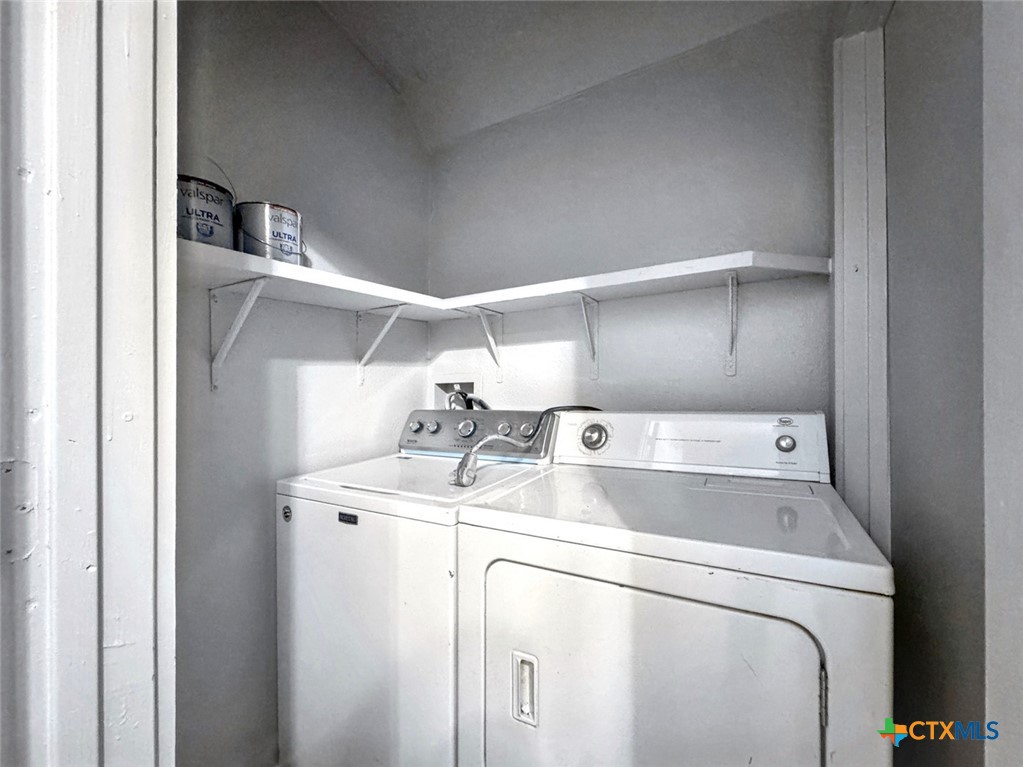 1108 W Mccarty Lane A Property Photo 8