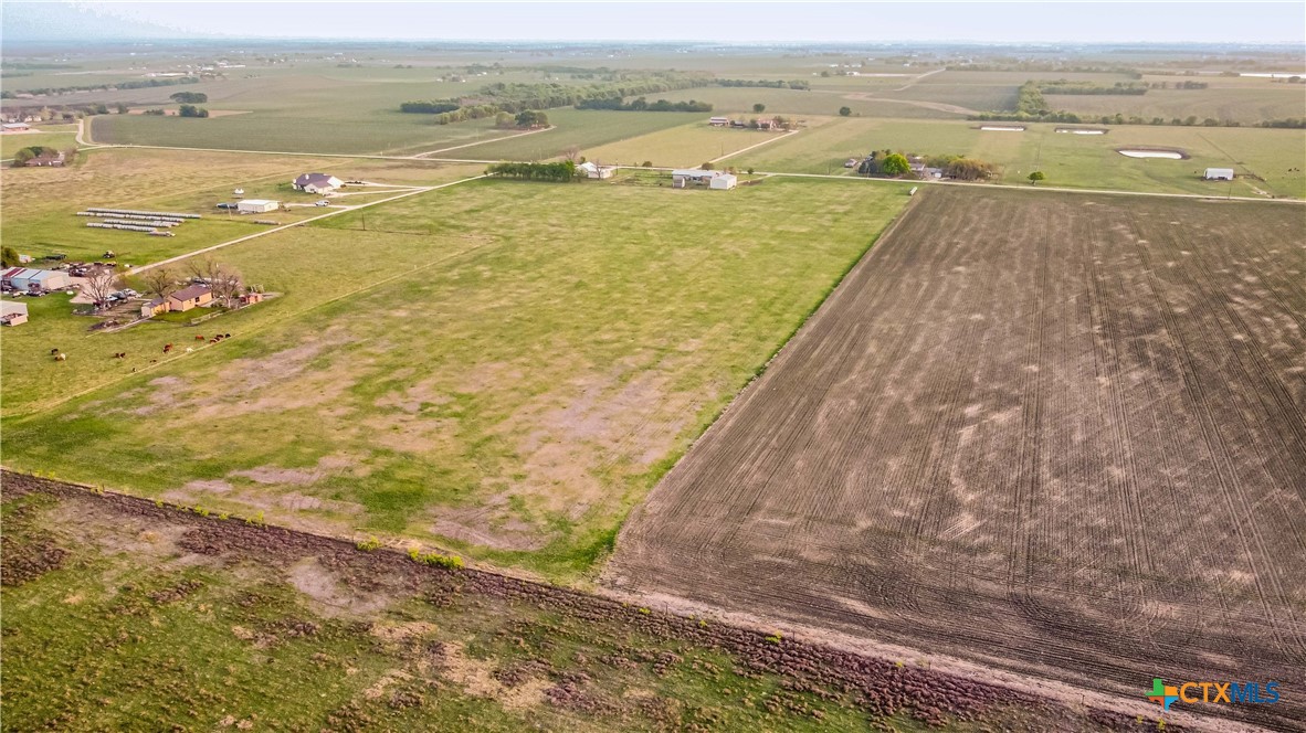 Tbd N Elm Loop Property Photo 9