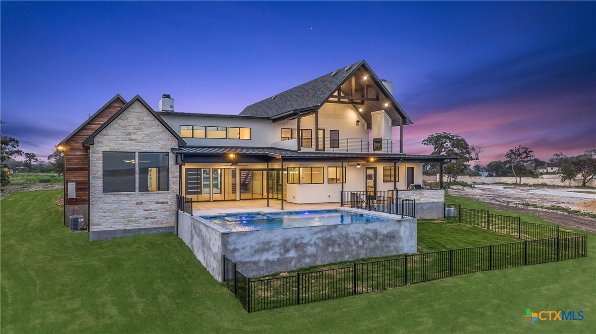 10055 Blanco Springs Road Property Photo 3