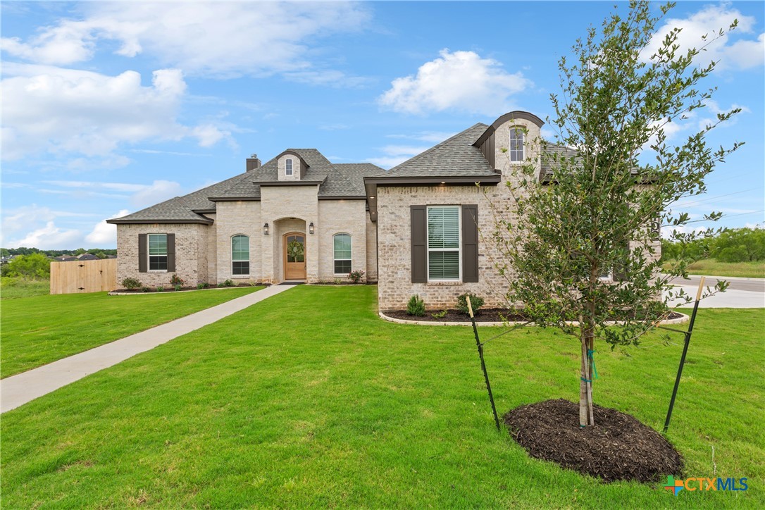 1702 Kellan Drive Property Photo 1