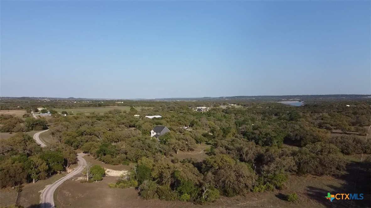 10655 E Trimmier Road Property Photo 2
