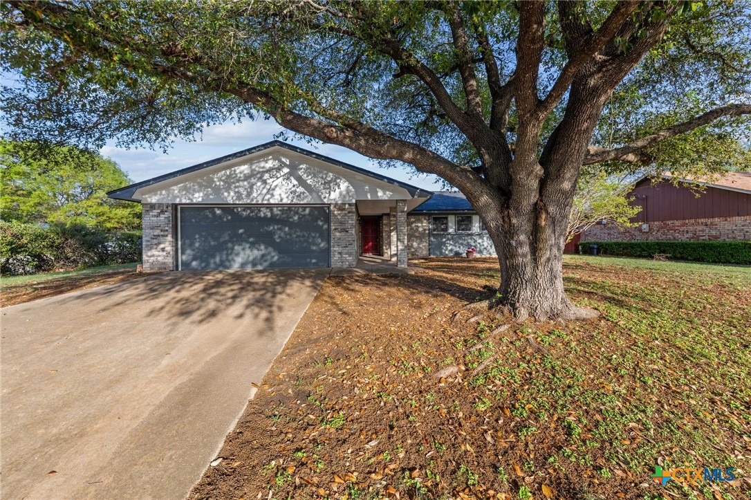 1914 Kangaroo Avenue Property Photo 1