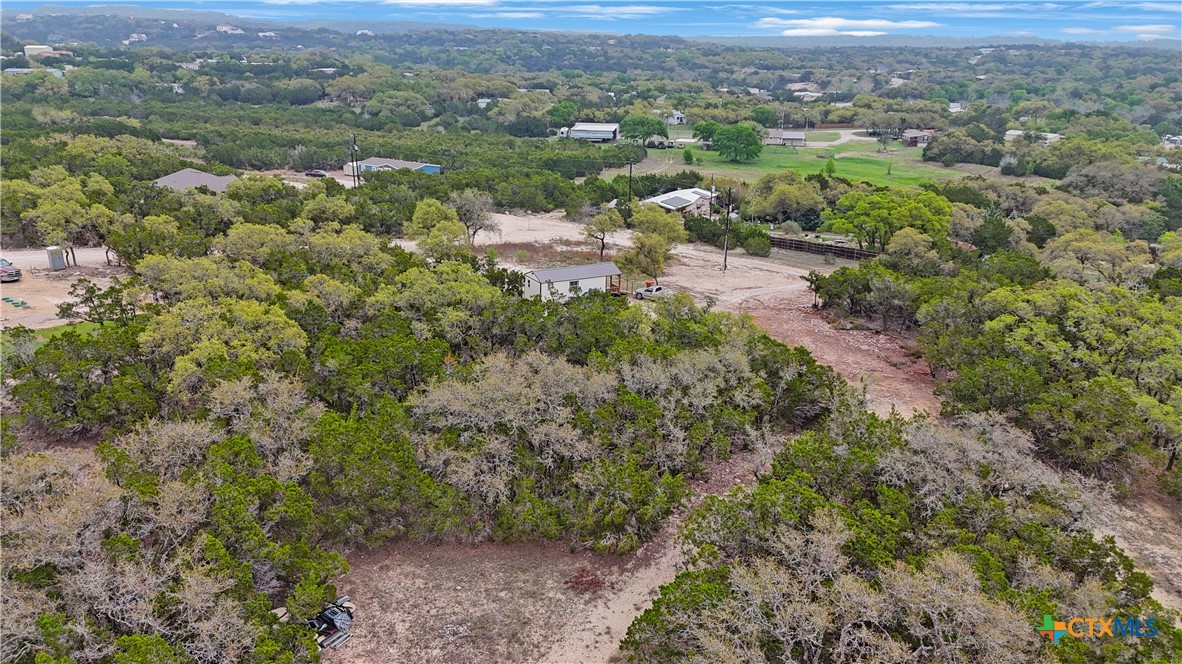 1081 Dog Leg Lane Property Photo 12