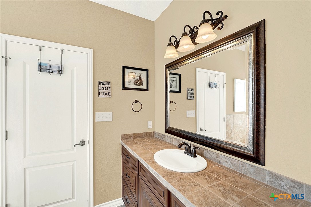 109 Park Way Property Photo 25