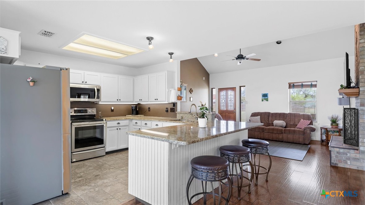 1867 Fm 758 Property Photo 12