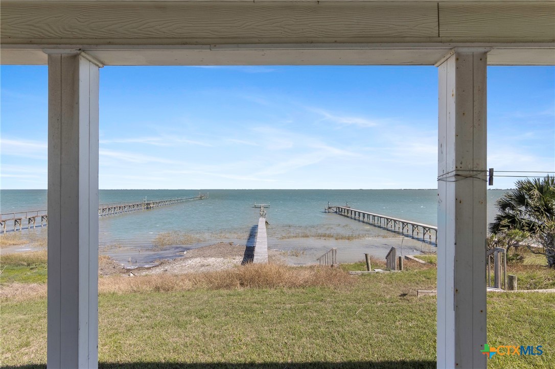 720 Copano Bay Drive Property Photo 3