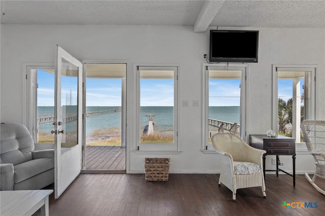 720 Copano Bay Drive Property Photo 6