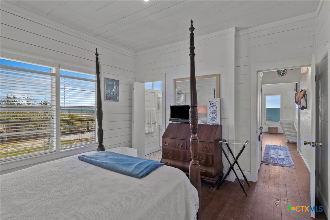 720 Copano Bay Drive Property Photo 17