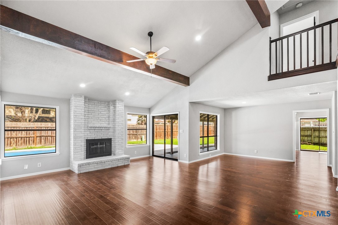 116 Newport Drive Property Photo 10