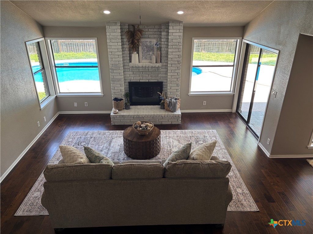 116 Newport Drive Property Photo 12