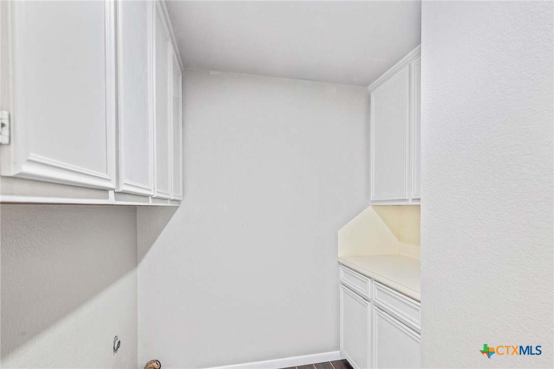 116 Newport Drive Property Photo 24