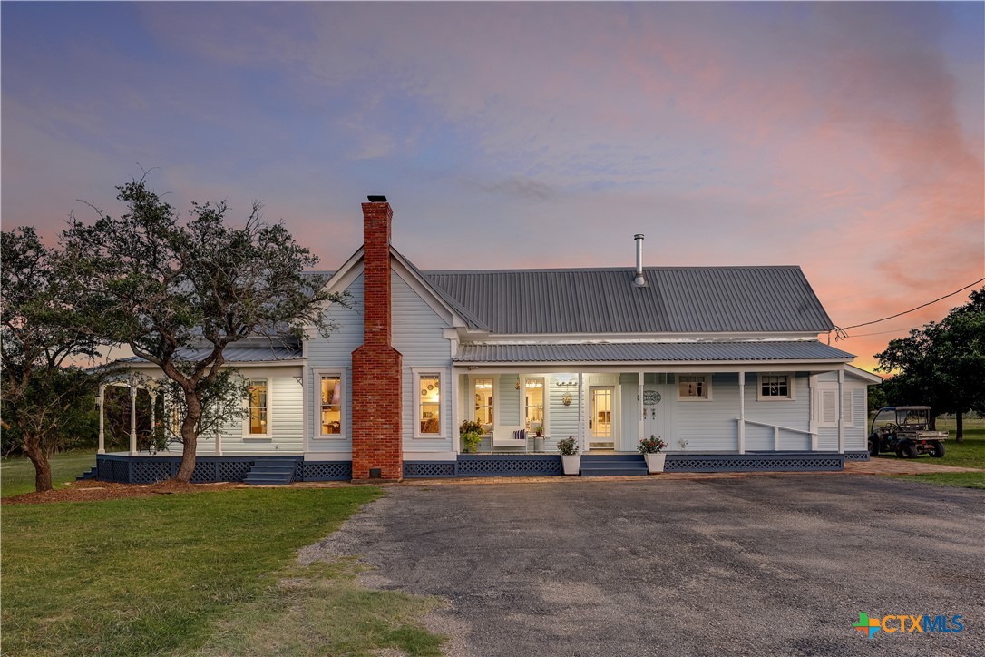 13471 Cedar Valley Road Property Photo 4
