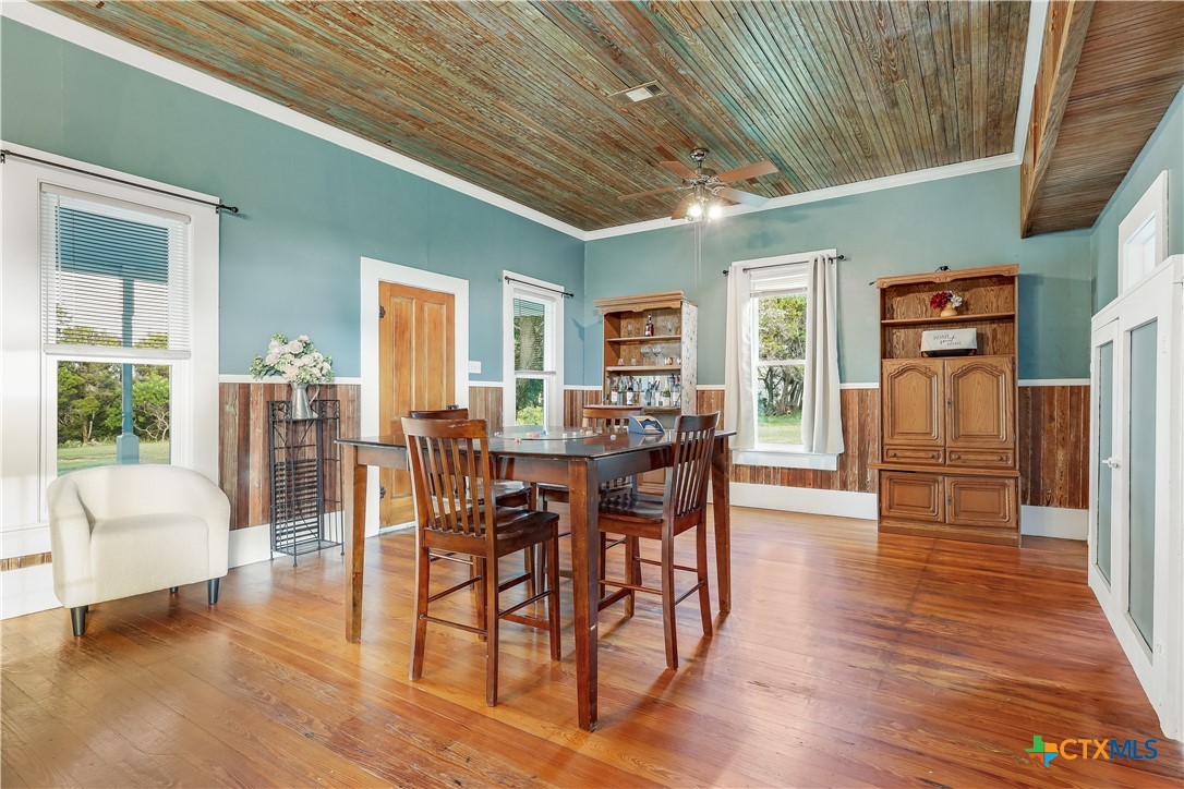 13471 Cedar Valley Road Property Photo 27