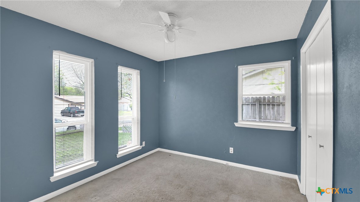 1811 Clarawood Drive Property Photo 18