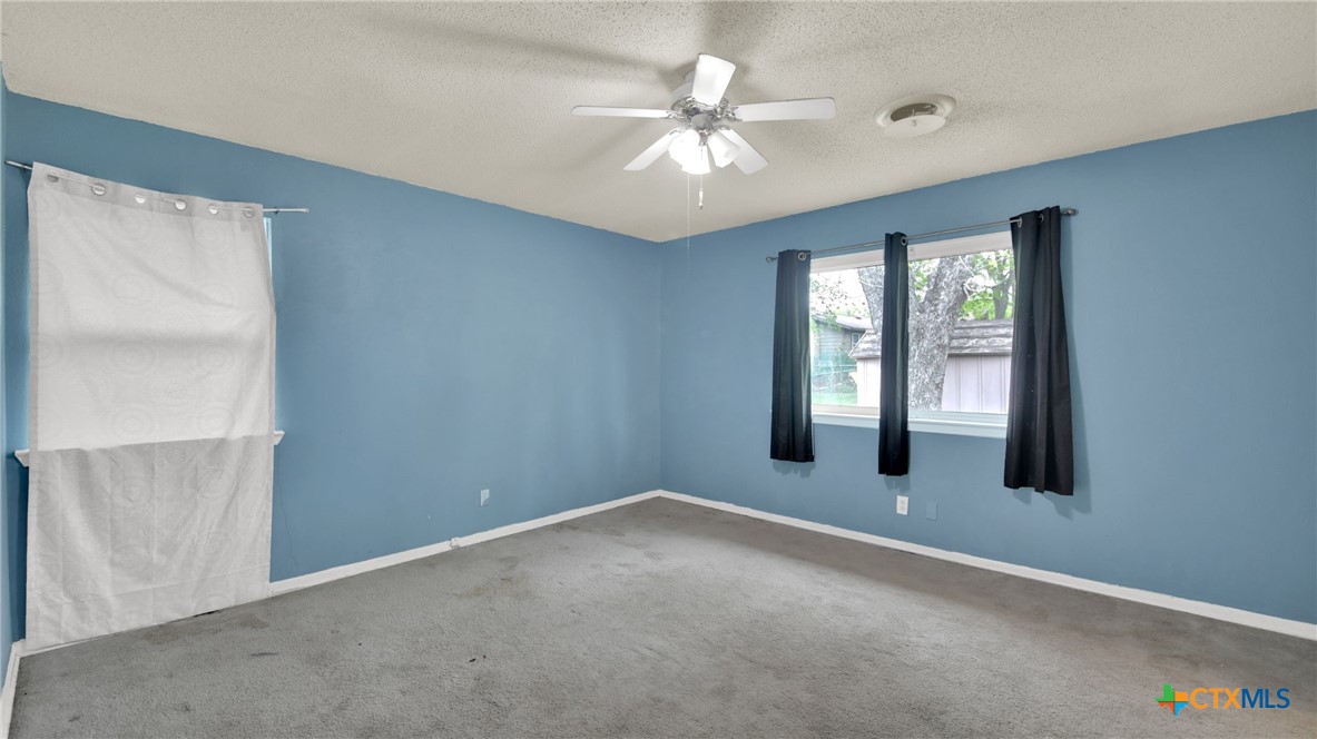 1811 Clarawood Drive Property Photo 21