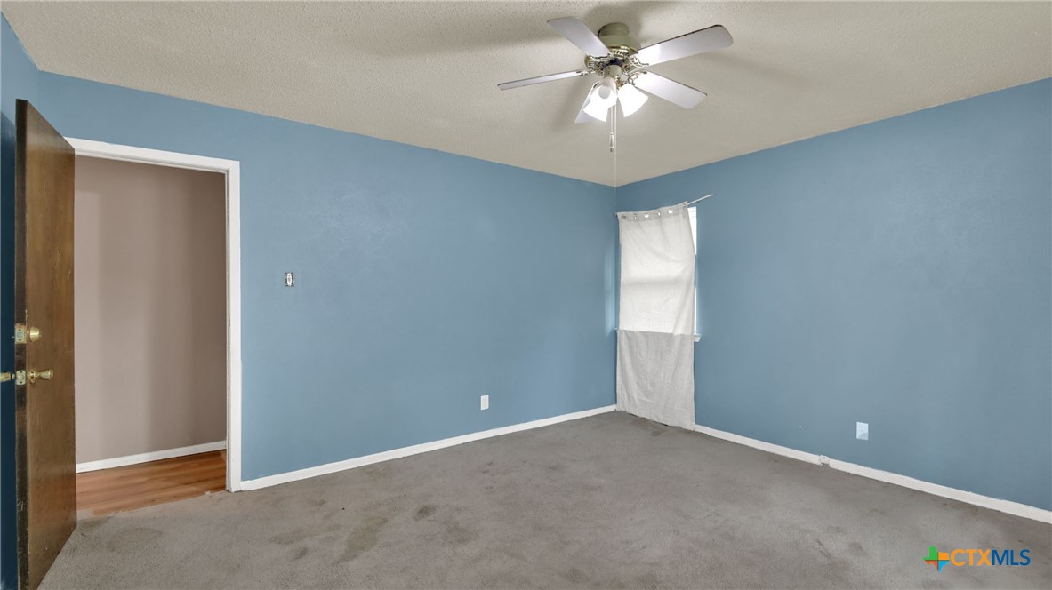 1811 Clarawood Drive Property Photo 24