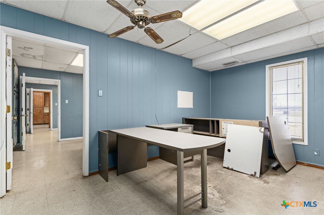 5401 E Veterans Memorial Boulevard 5307 Property Photo 18