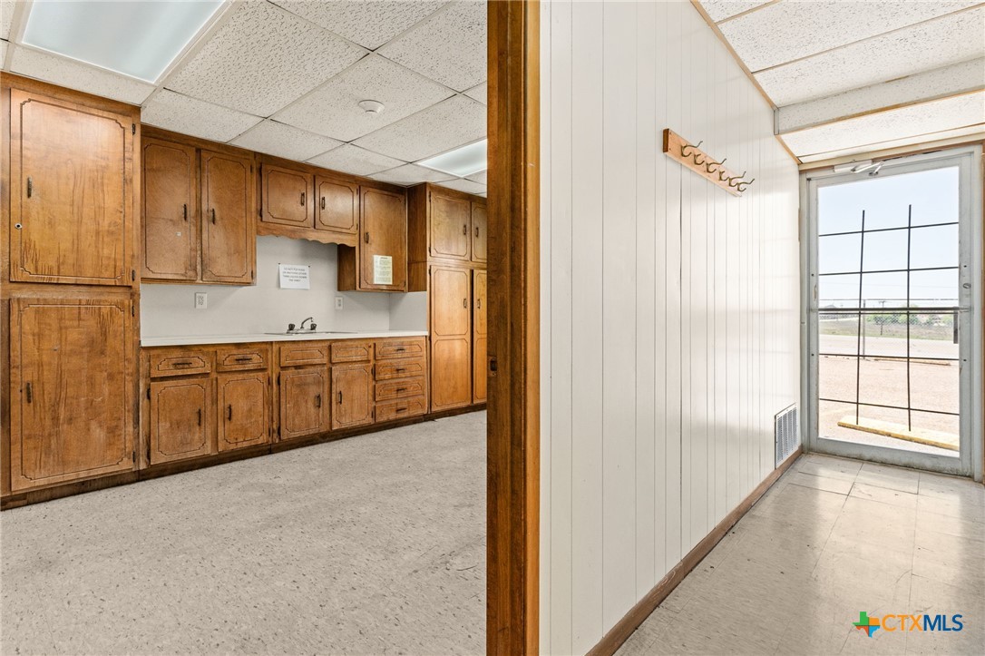 5401 E Veterans Memorial Boulevard 5307 Property Photo 23