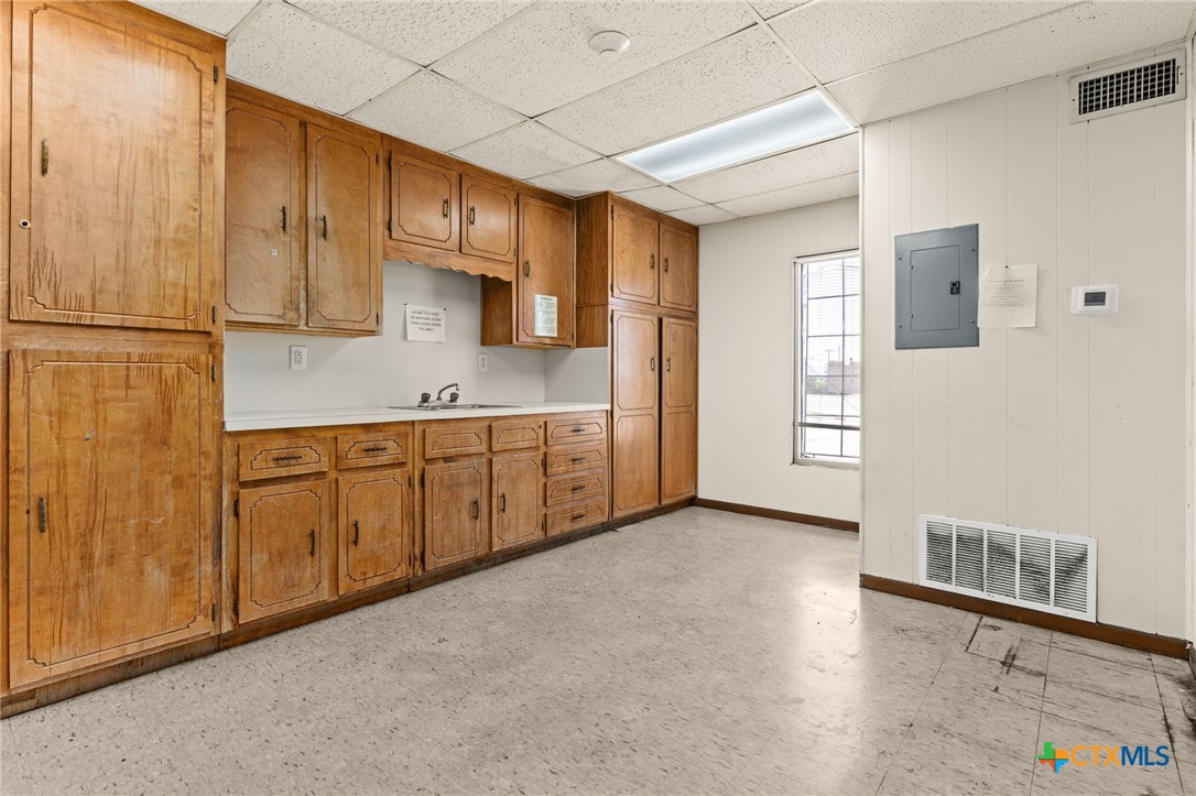 5401 E Veterans Memorial Boulevard 5307 Property Photo 24