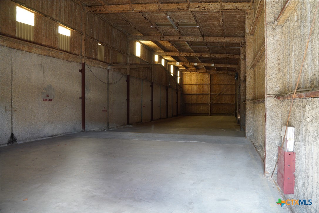 5401 E Veterans Memorial Boulevard 5303-c Associated Property Photo 4