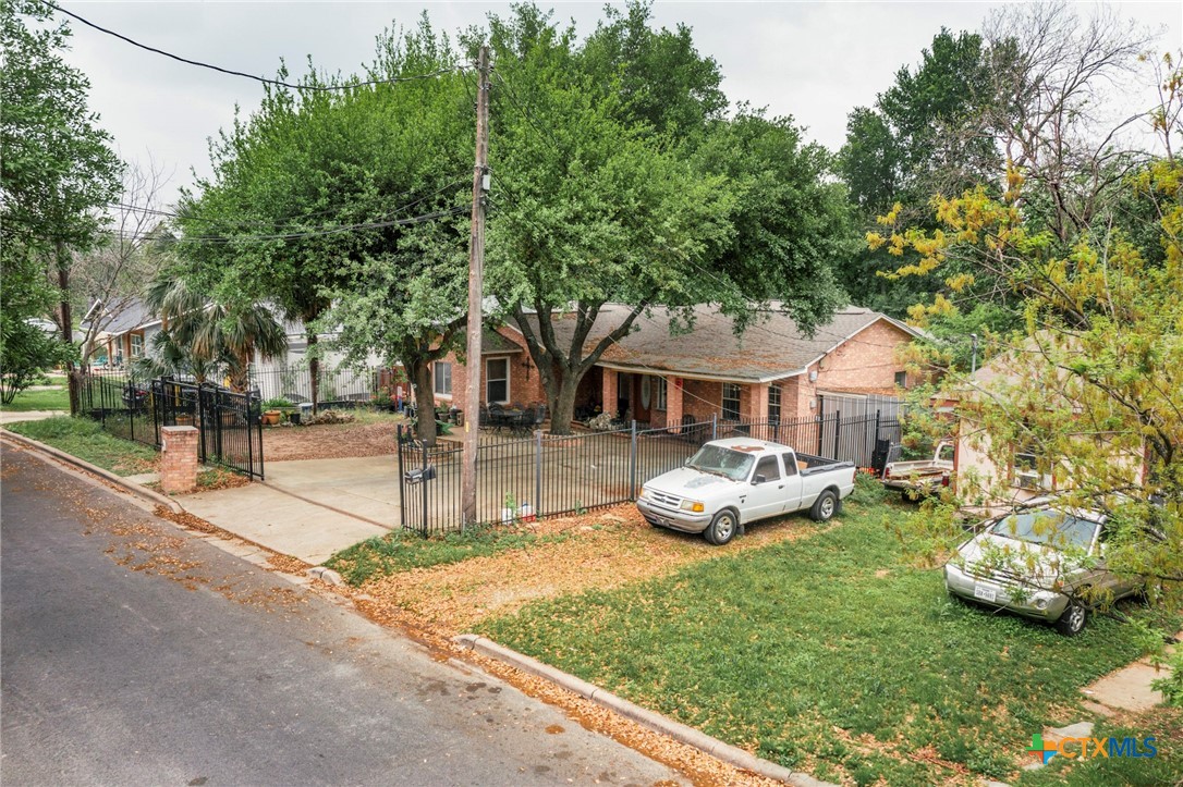 2206 Palo Pinto Drive Property Photo 8