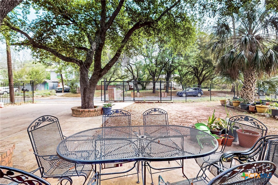 2206 Palo Pinto Drive Property Photo 9