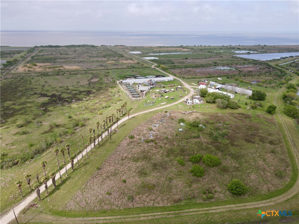 293 Fm-2040 Property Photo 1