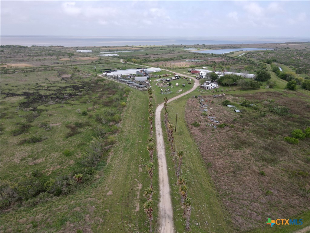 293 Fm-2040 Property Photo 10