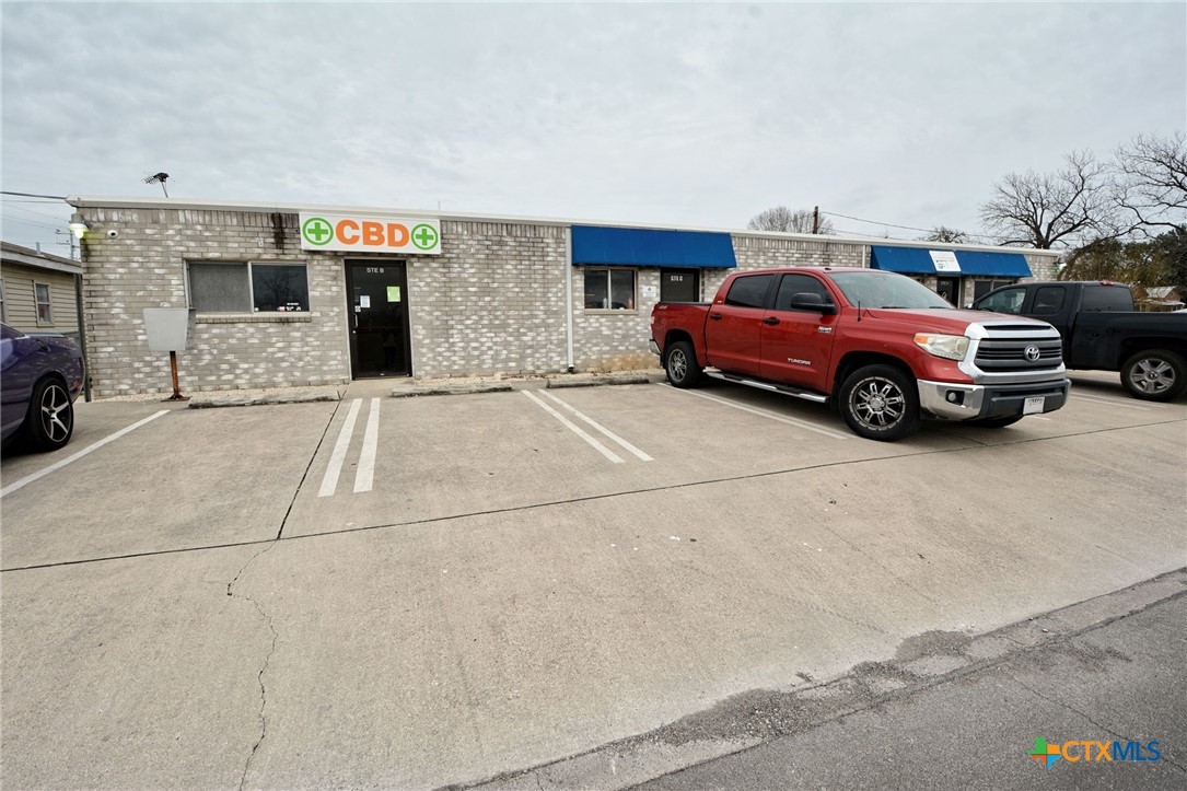 100 Schertz Parkway Property Photo 6