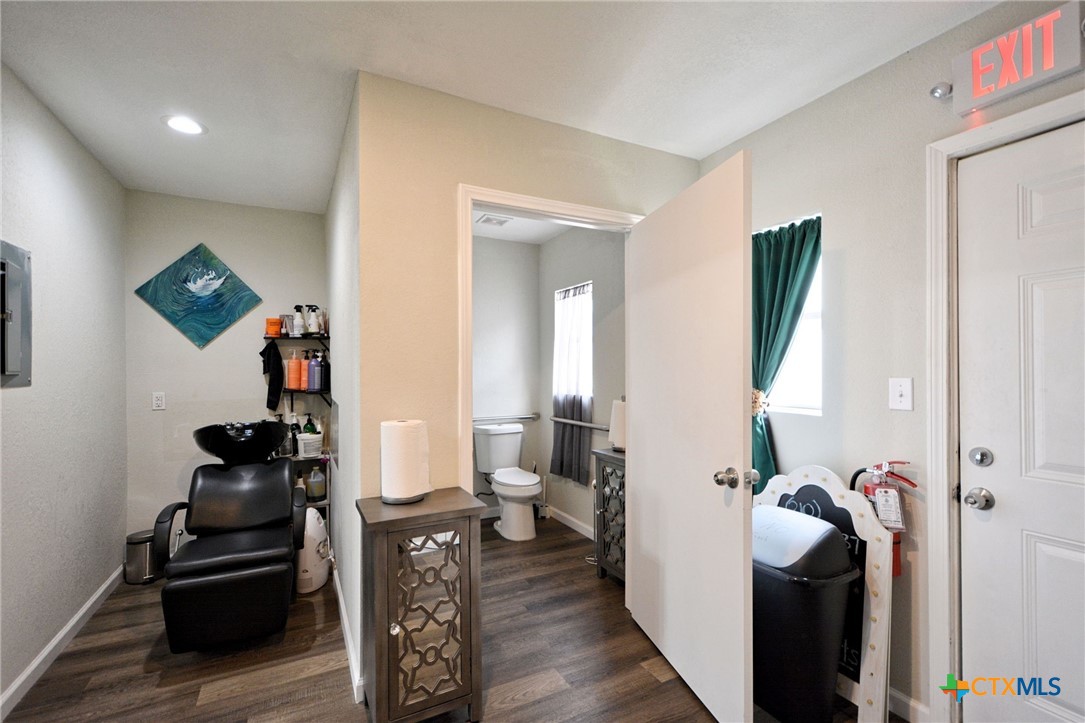 100 Schertz Parkway Property Photo 29