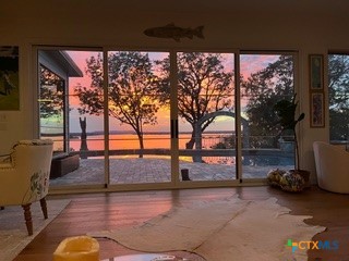 5624 Fall Creek Highway Property Photo