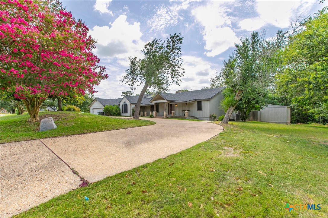 3512 Magnolia Boulevard Property Photo 5