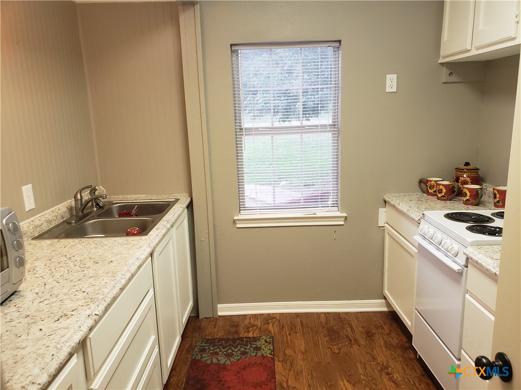 3512 Magnolia Boulevard Property Photo 32