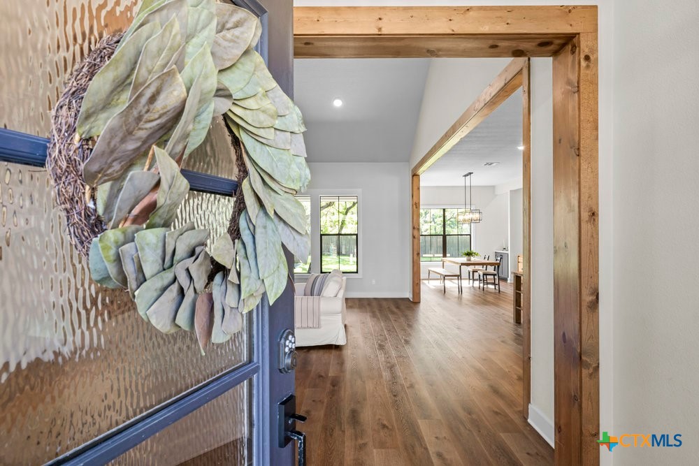 10 Riverstone Parkway Property Photo 2