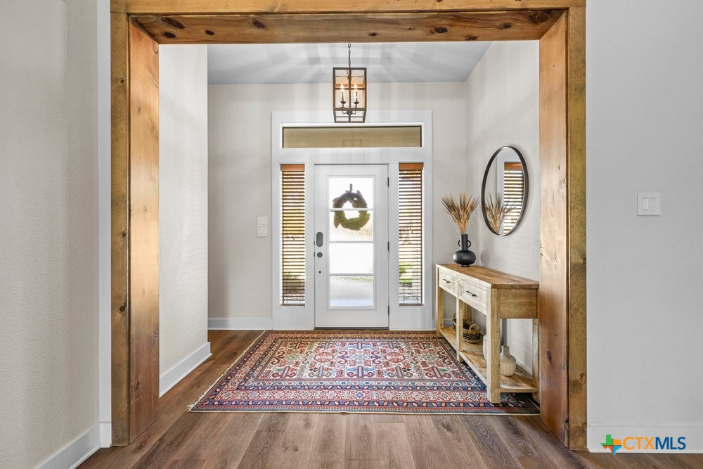 10 Riverstone Parkway Property Photo 3