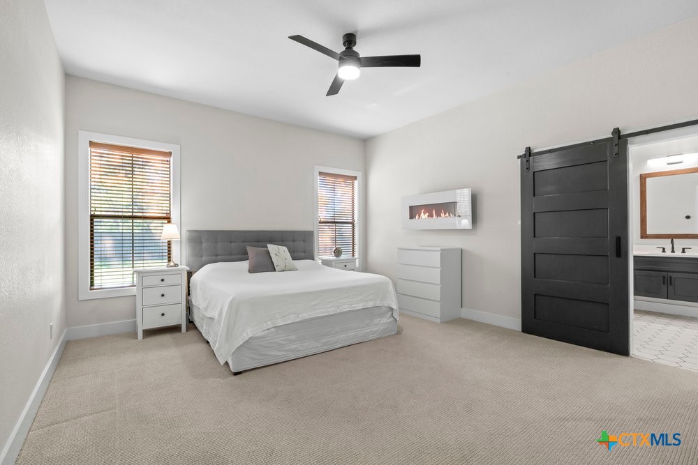 10 Riverstone Parkway Property Photo 15