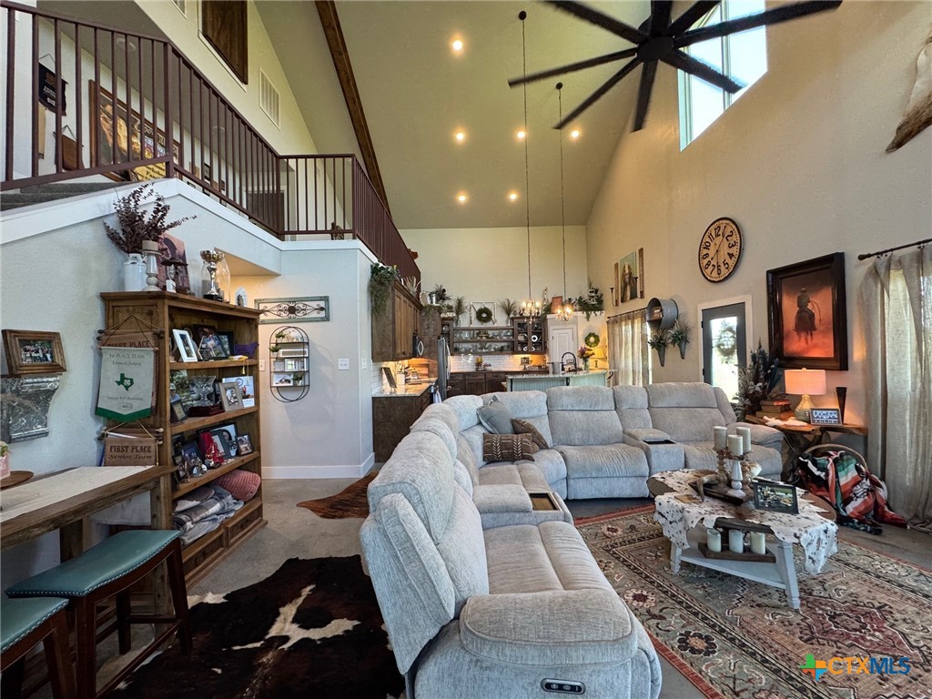 1610 Fm 107 Property Photo 4
