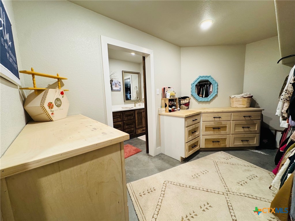 1610 Fm 107 Property Photo 16