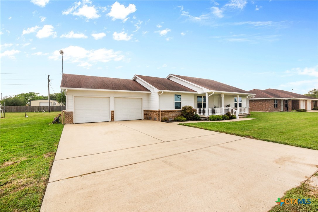 394 Navidad Property Photo 1