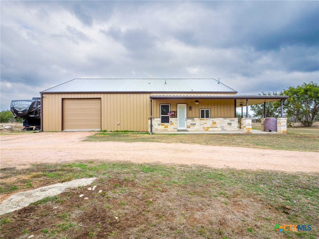 293 County Road 112 Property Photo 6