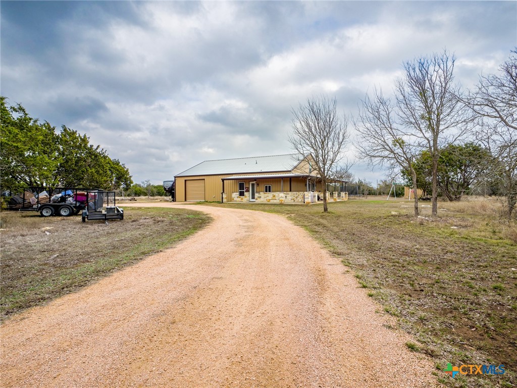 293 County Road 112 Property Photo 12
